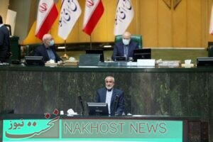 الیاس نادران: با رای گرفتن متقلبانه وزرای پیشنهادی از مجلس مخالف هستم