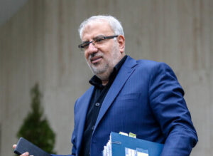 وزیر نفت: مصرف سوخت مازوت در تهران نداریم