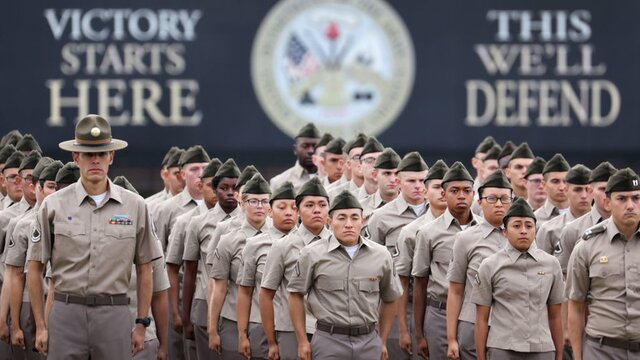 معضل پنتاگون برای جذب سرباز؛ دیگر کسی نمی‌خواهد در ارتش آمریکا خدمت کند