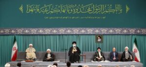 فراخوان رهبر انقلاب خطاب به کشورهای اسلامی منطقه