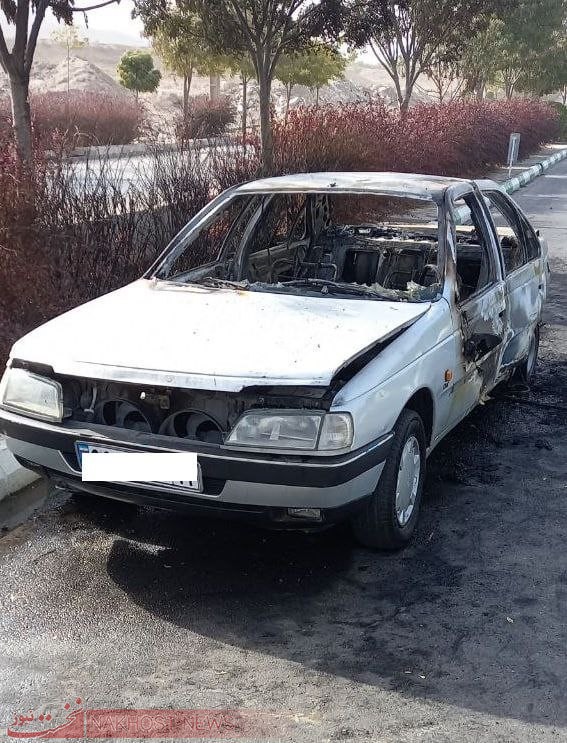 مهار آتش‌سوزی خودرو حامل تعدادی دانش آموز