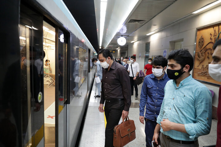 سرویس‌دهی رایگان مترو مشهد به مناسبت آغاز دهه فجر