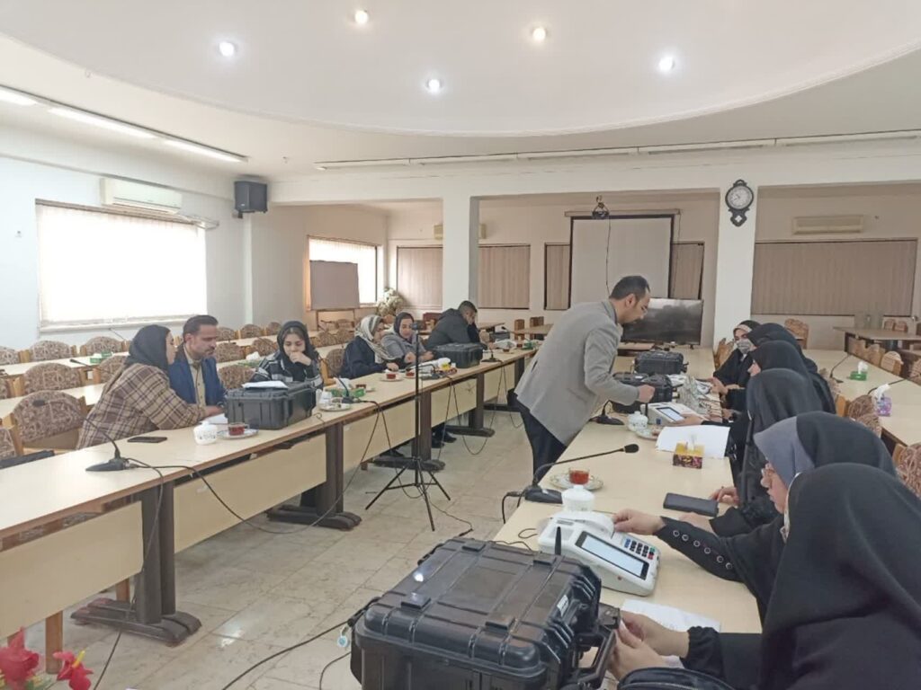 جلسه آموزشی کاربران رایانه شعب اخذ رأی در بهشهر
