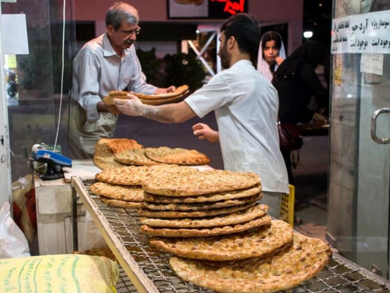 فروش اینترنتی نان در مشهد فعلاً قابل اجرا نیست