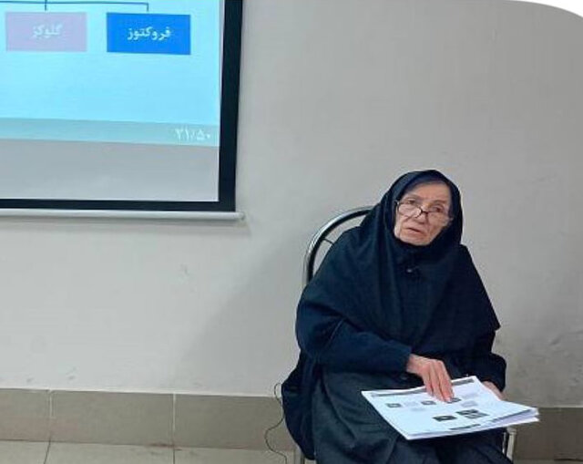 دانشجوی ۸۱ ساله دانشگاه تربیت مدرس فارغ‌التحصیل شد