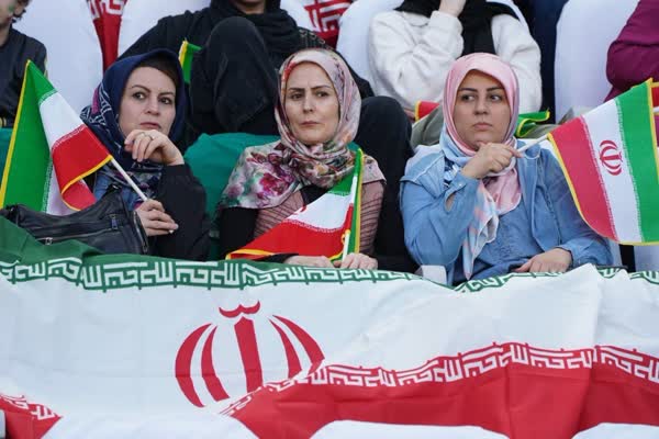 حاشیه بازی ترکمنستان و ایران