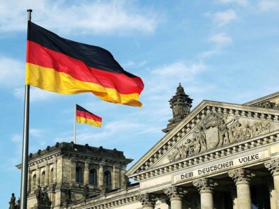 درخواست آلمان از شهروندان خود برای ترک ایران