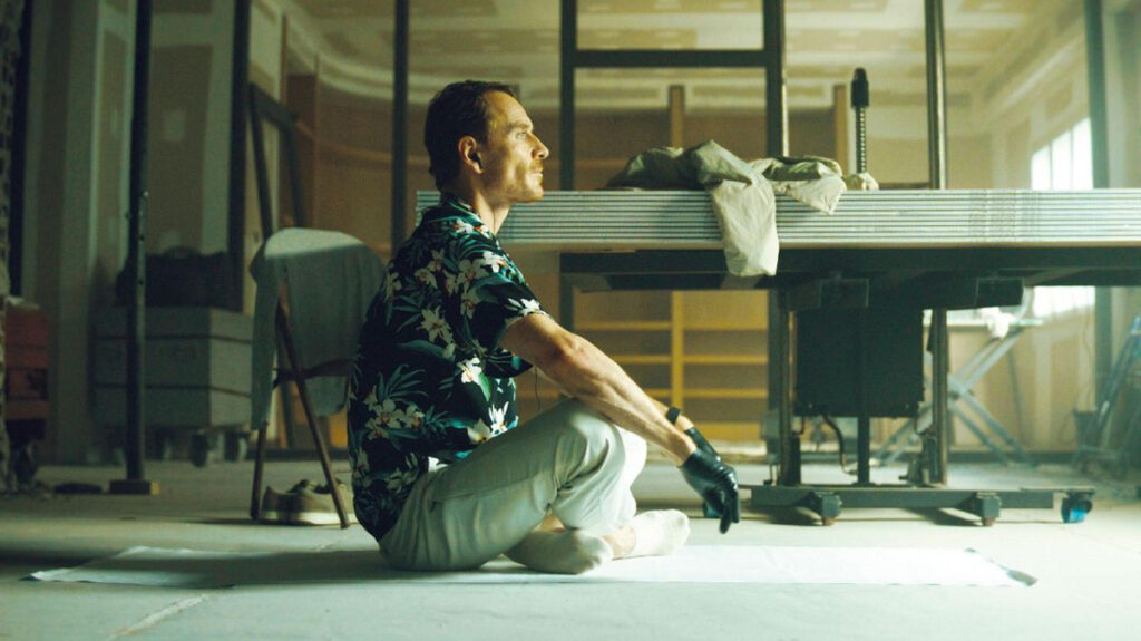 بادقت و منظم مثل آقای کارگردان!