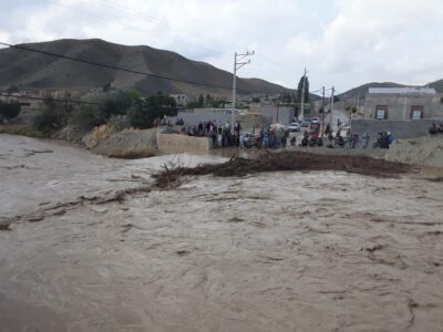 سیل راه ۴ روستای کلات را مسدود کرد