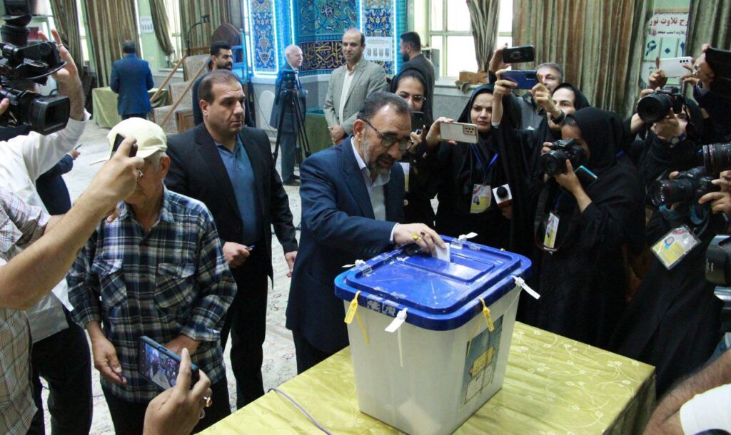 تصاویر برگزاری چهاردهمین انتخابات ریاست جمهوری در مشهد