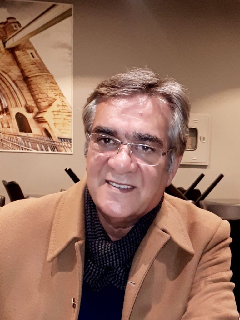ایران قوی،اهتزاز پرچم ملی درالمپیک لُس آنجِلس آمریکا