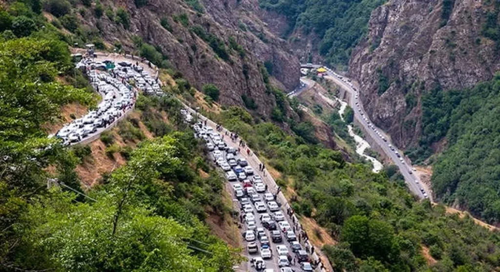 ترافیک سنگین در محور چالوس و آزادراه تهران – شمال