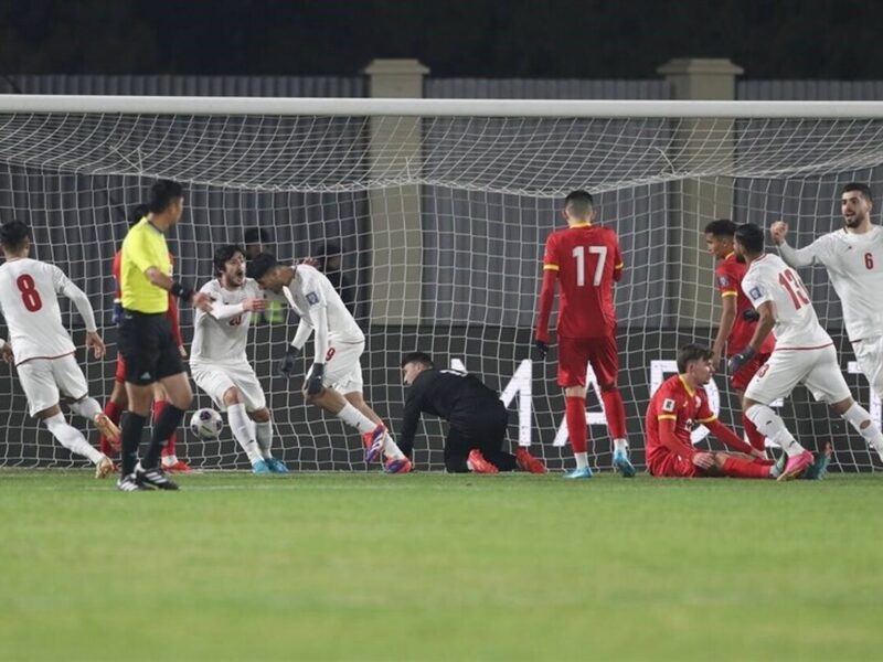 قرقیزستان ۲ – ۳ ایران