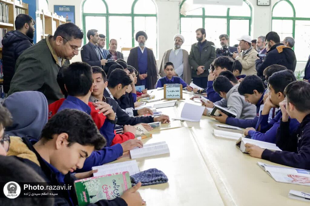 آغاز به کار کتابخانه مسجد و مجتمع فرهنگی حضرت عباس(ع) در قاسم‌آباد مشهد