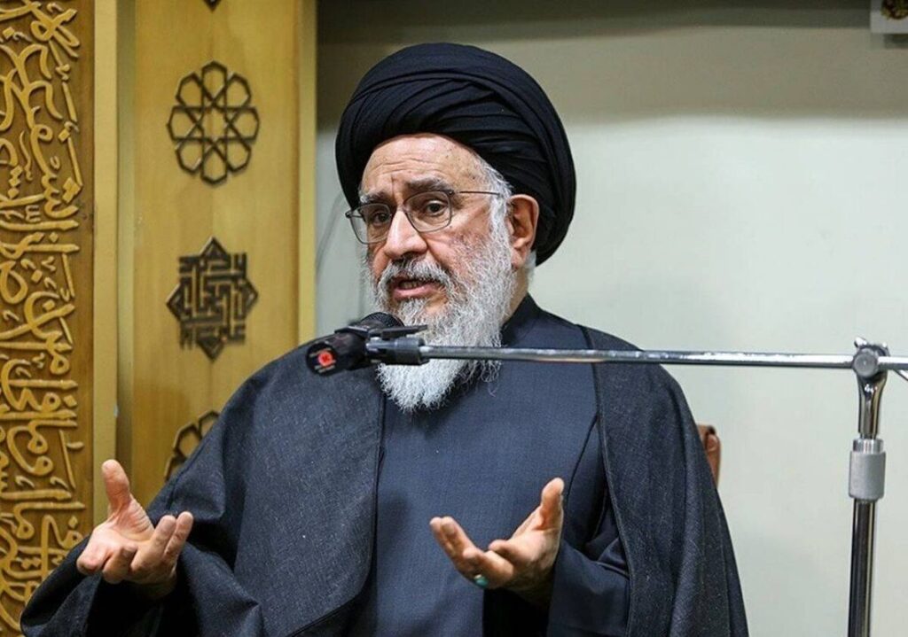 نمی‌توان حجاب را با چکش درست کرد