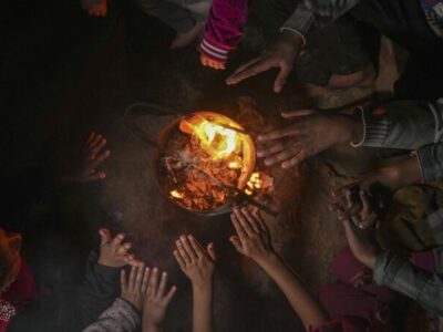 وضعیت آوارگان فلسطینی در زمستان سرد و گرماگرم جنگ