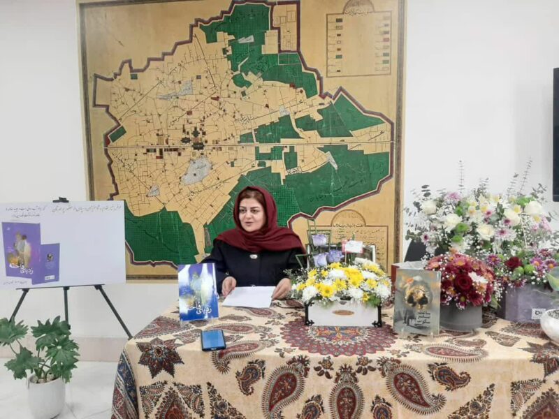 زنانه نویسی که نگاه فمنیستی ندارد 