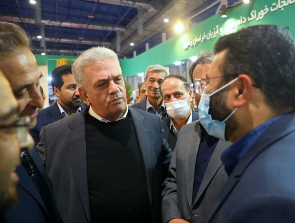 نیاز سالانه خراسان رضوی به یک میلیون و دویست هزار تن نهادهای دامی