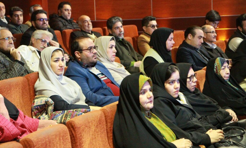 در حاشیه مراسم تودیع مدیر کل فرهنگ و ارشاد اسلامی خراسان رضوی
