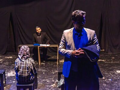 نمایش داستانی جنایی و معمایی «کاور» بر روی صحنه تماشاخانه مایان