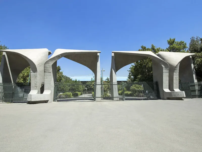 در زمینه هوا و فضا با دانشگاه روسیه همکاری داریم