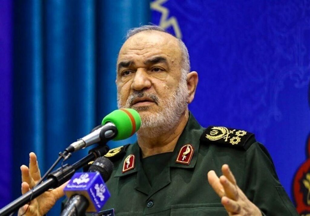 سرلشکر سلامی: برای هر جنگی آماده‌ایم
