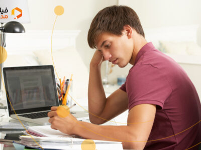 چگونه در دوران نوجوانی هم درس بخوانیم، هم رشد شخصی داشته باشیم؟
