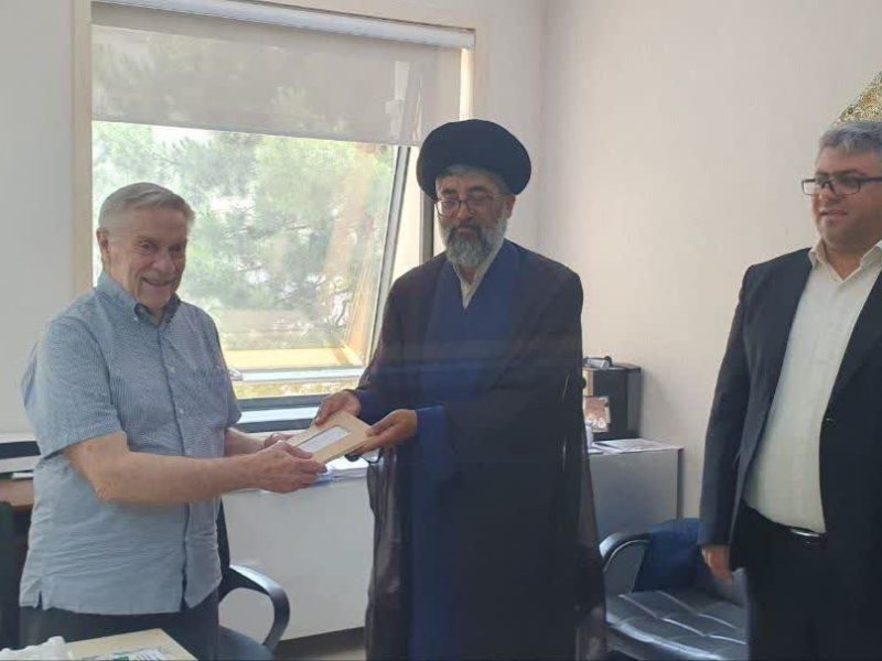 آغاز همکاری آستان قدس با دانشگاه راه ابریشم