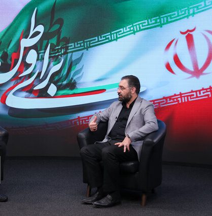 «دیپلماسی» در امتداد «میدان»
