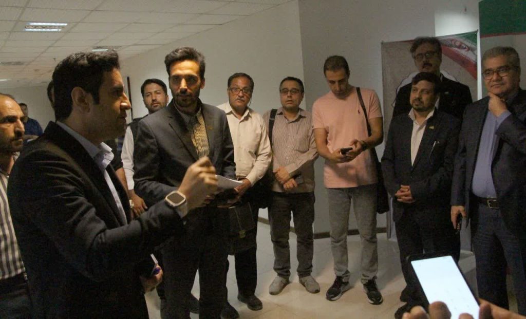 نشست خبری در اداره کل پست بانک برای تهسیلات ارزی زائرین اربعین