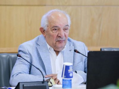 خبرنگاران زحمت‌کشان کم توقع ای هستند