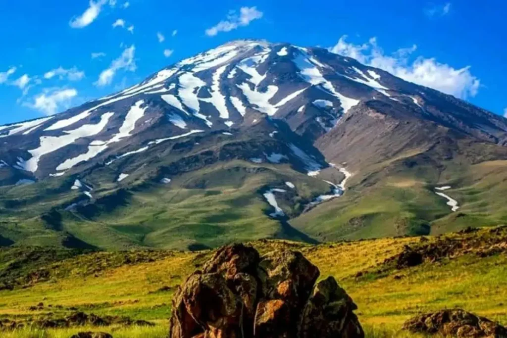 دماوند بیدار می‌شود؟
