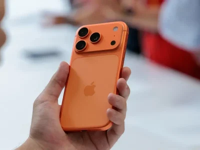 صف خرید آیفون ۱۷ با قیمت ۳۴۰ میلیون تومان