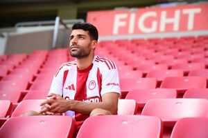 طارمی از لیست المپیاکوس خط خورد