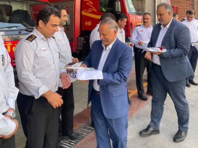 تجلیل رییس هیات ورزش های همگانی از آتش نشانان