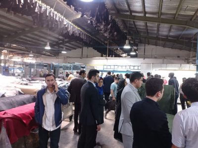 دومین تور صنعتی خراسان به کارخانه چرم مشهد رسید