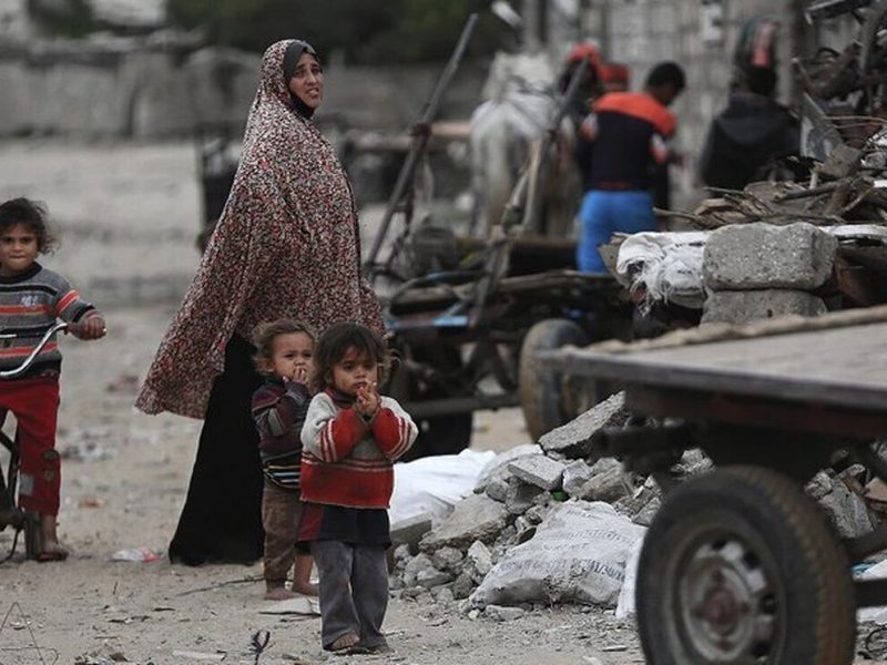 جامعه فقیر ایران به ۴۰ میلیون نفر رسید