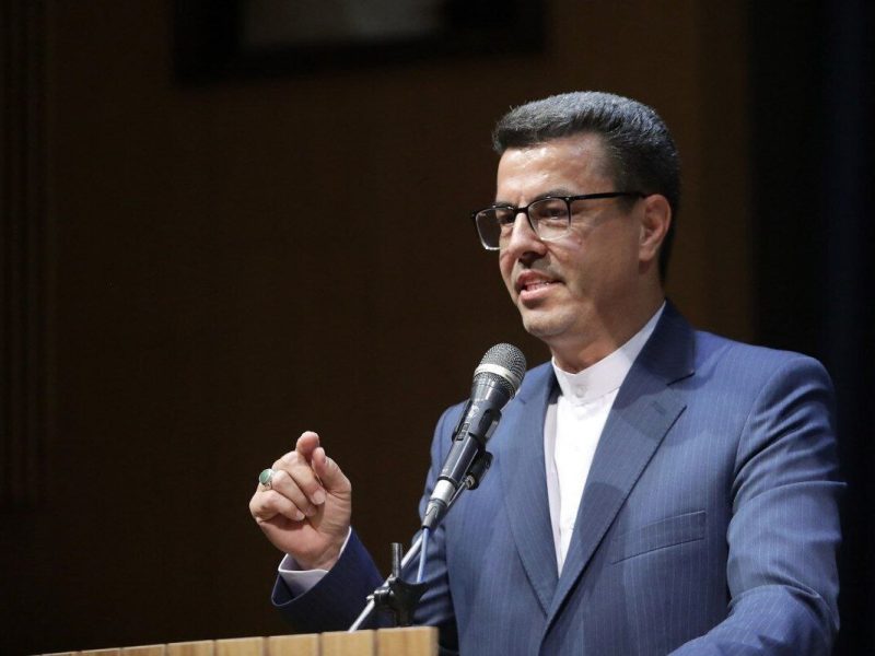 قدردانی سرپرست اداره کل ورزش و جوانان از هواداران