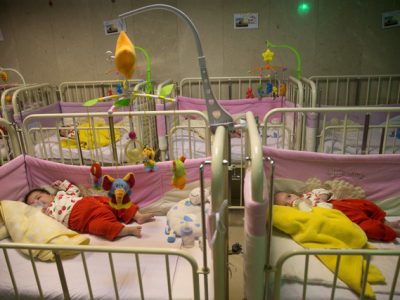 راهکارهای بهزیستی برای محرمیت فرزندخوانده در خانواده