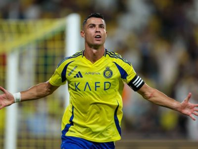 تیم‌ملی چشم در چشم رونالدو!