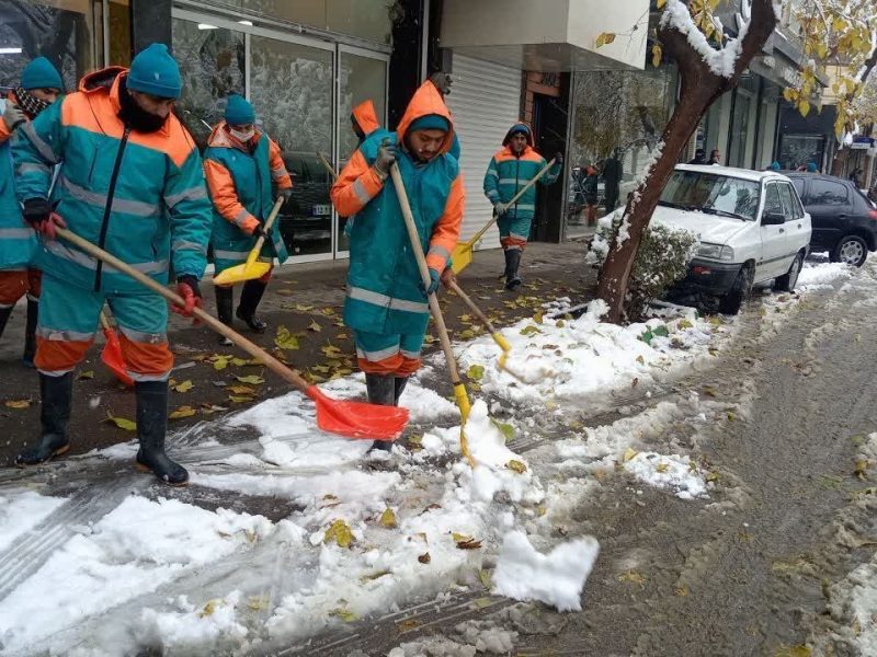 با همه ی توان در خدمت شهروندان