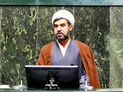 مجلس بخاطر منافع مردم عقب‌نشینی نمی‌کند