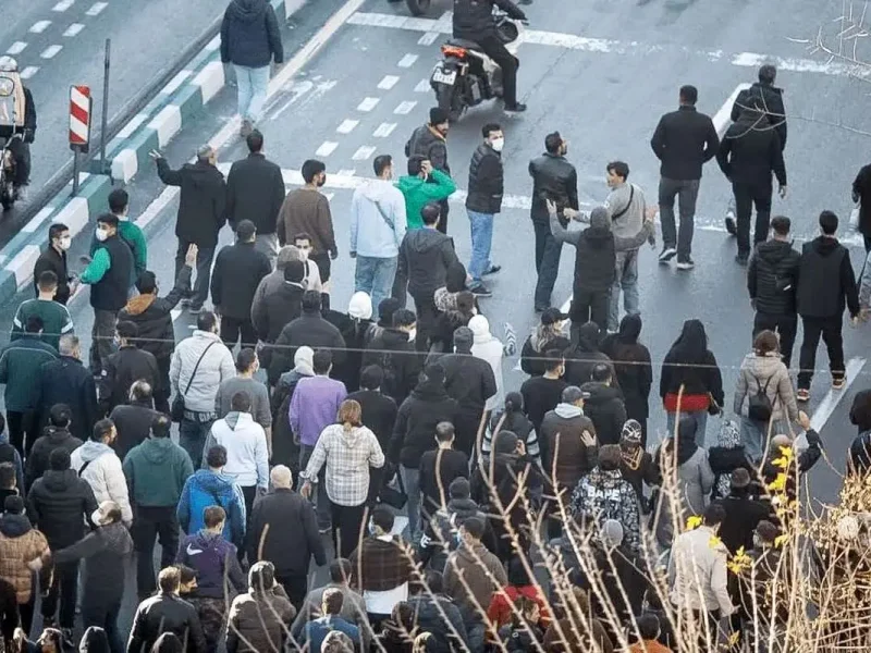 جان به لب رسیده