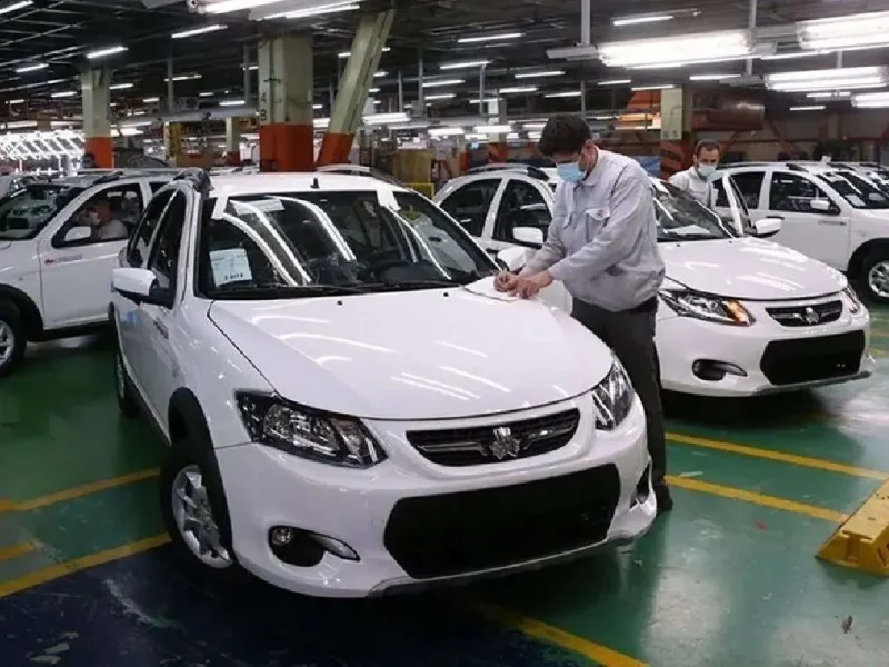 کف قیمت خودرو به ۷۰۰ میلیون رسید