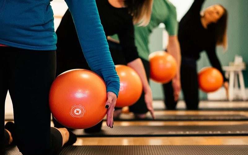 پیلاتس، همراهی موثر برای تعادل جسم و ذهن بانوان کارمند