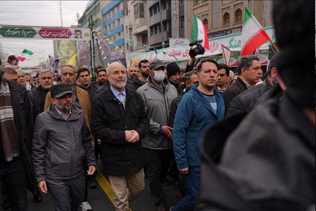حضور مردم در راهپیمایی ۲۲ بهمن مشت محکمی به دهان دشمنان ایران زد