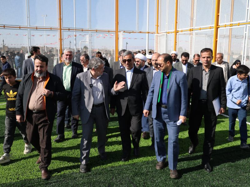 آیین بهره برداری ازمجموعه ورزشی روباز شهدای چهاربرج