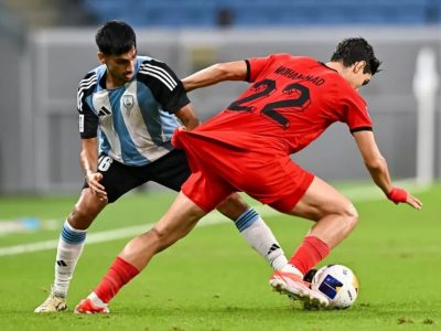 تراکتور منتظر سوخت AFC