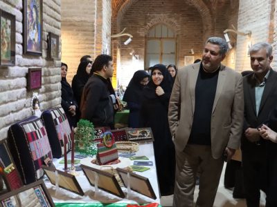 بازدید معاون استاندار و فرماندار ویژه تربت حیدریه از نمایشگاه مراکز توانبخشی