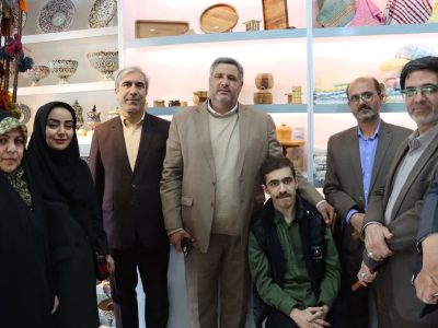 بازدید معاون استاندار تربت حیدریه از کارگاه‌های اشتغال خانگی